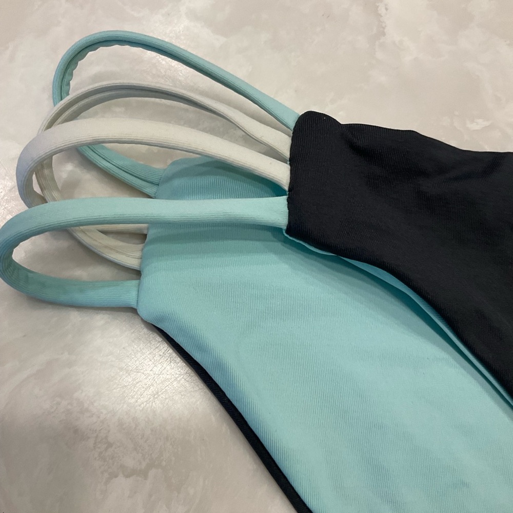 Bombshell Reversible Bikini by L Space, Black & Green, Removeable Strap, Sz Med - Picture 3 of 16
